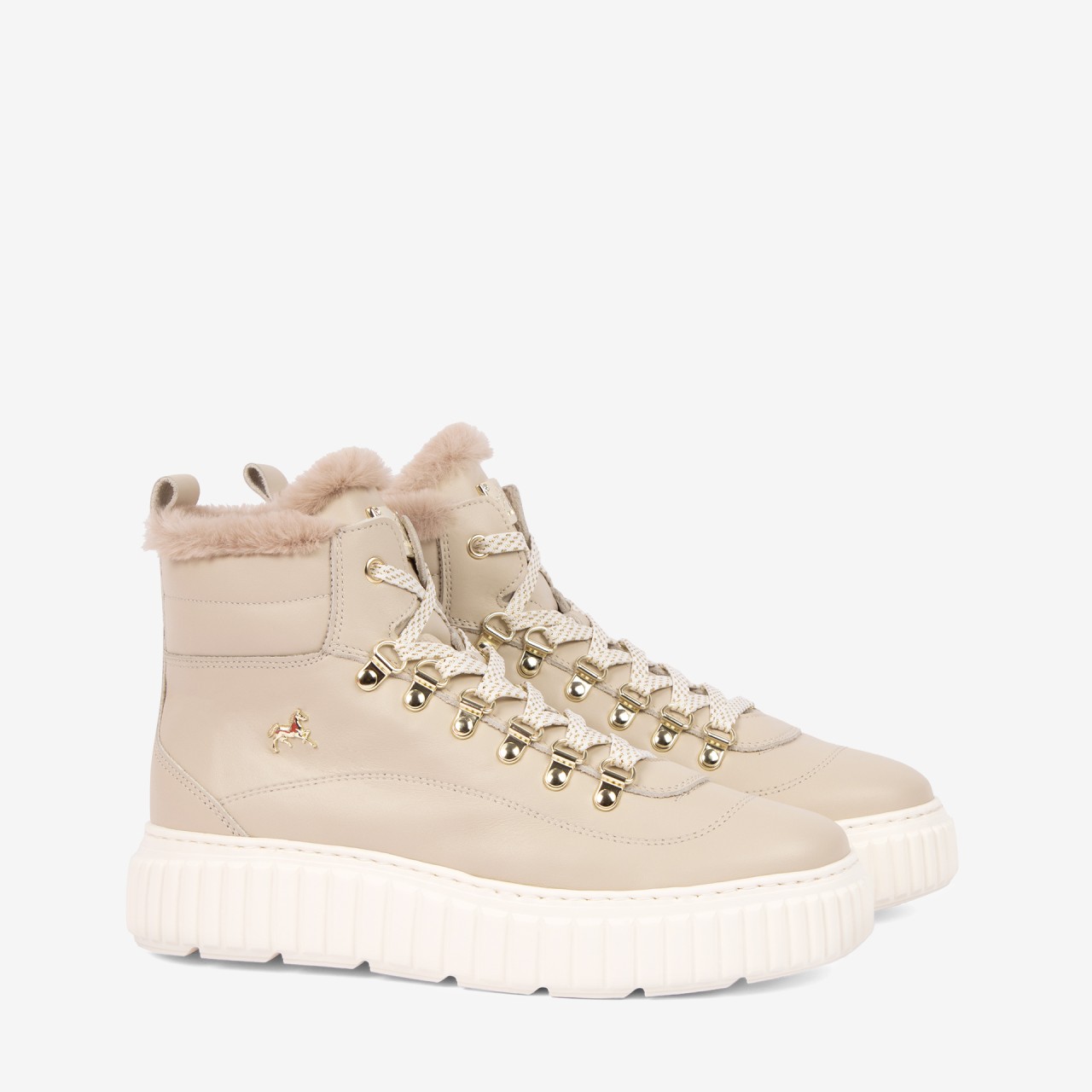 Artic Sneakers
