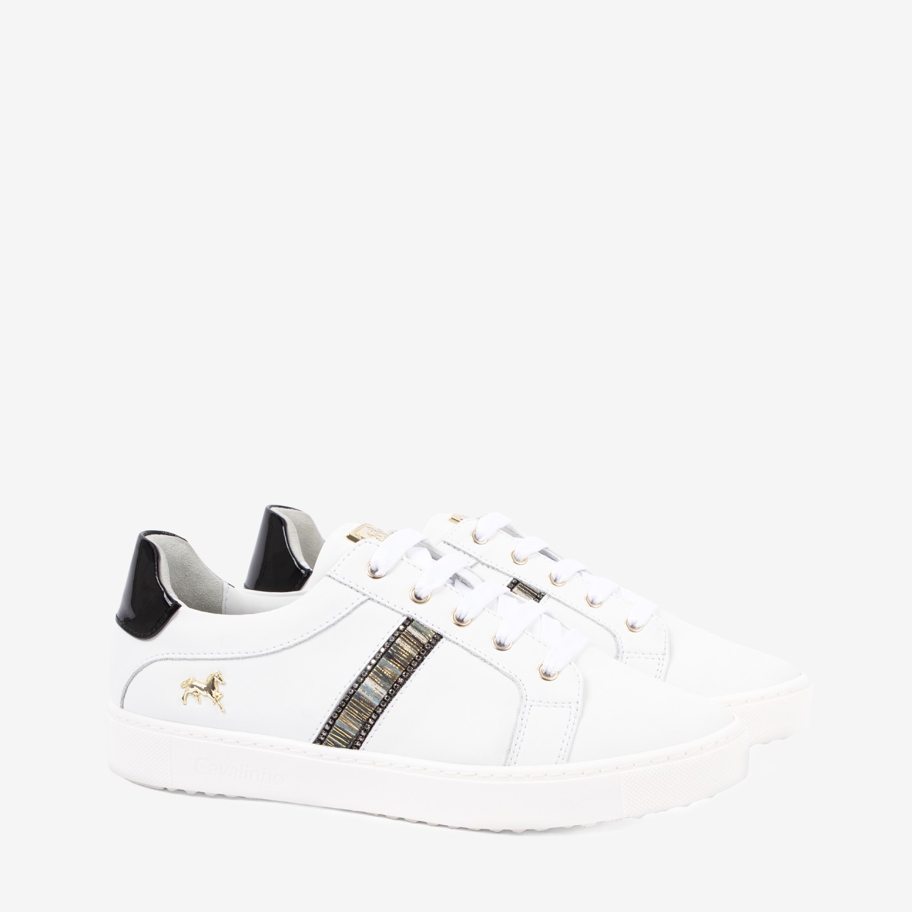 clat Sneakers