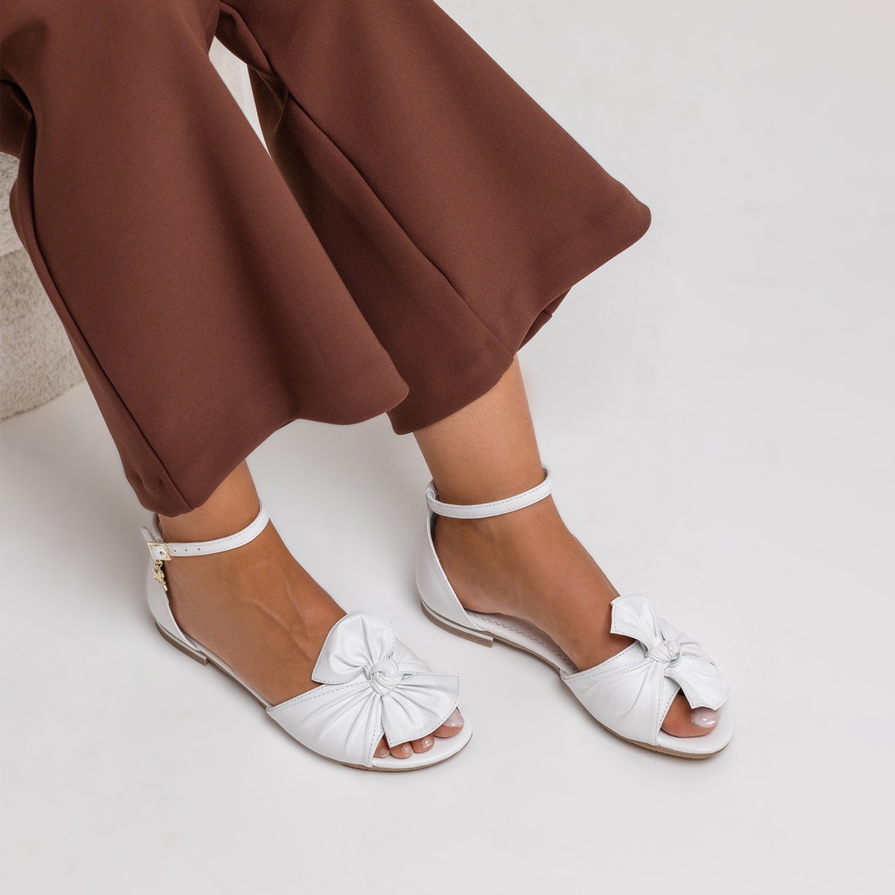 Golden Breeze Sandals