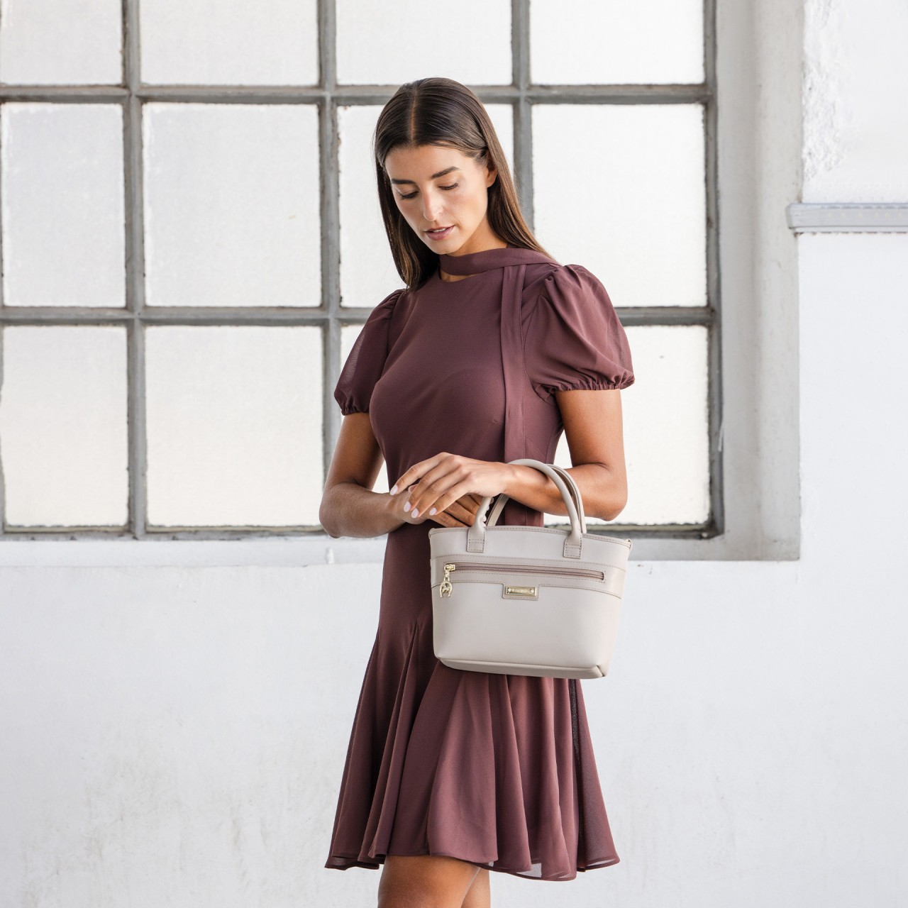 La Vie Handbags