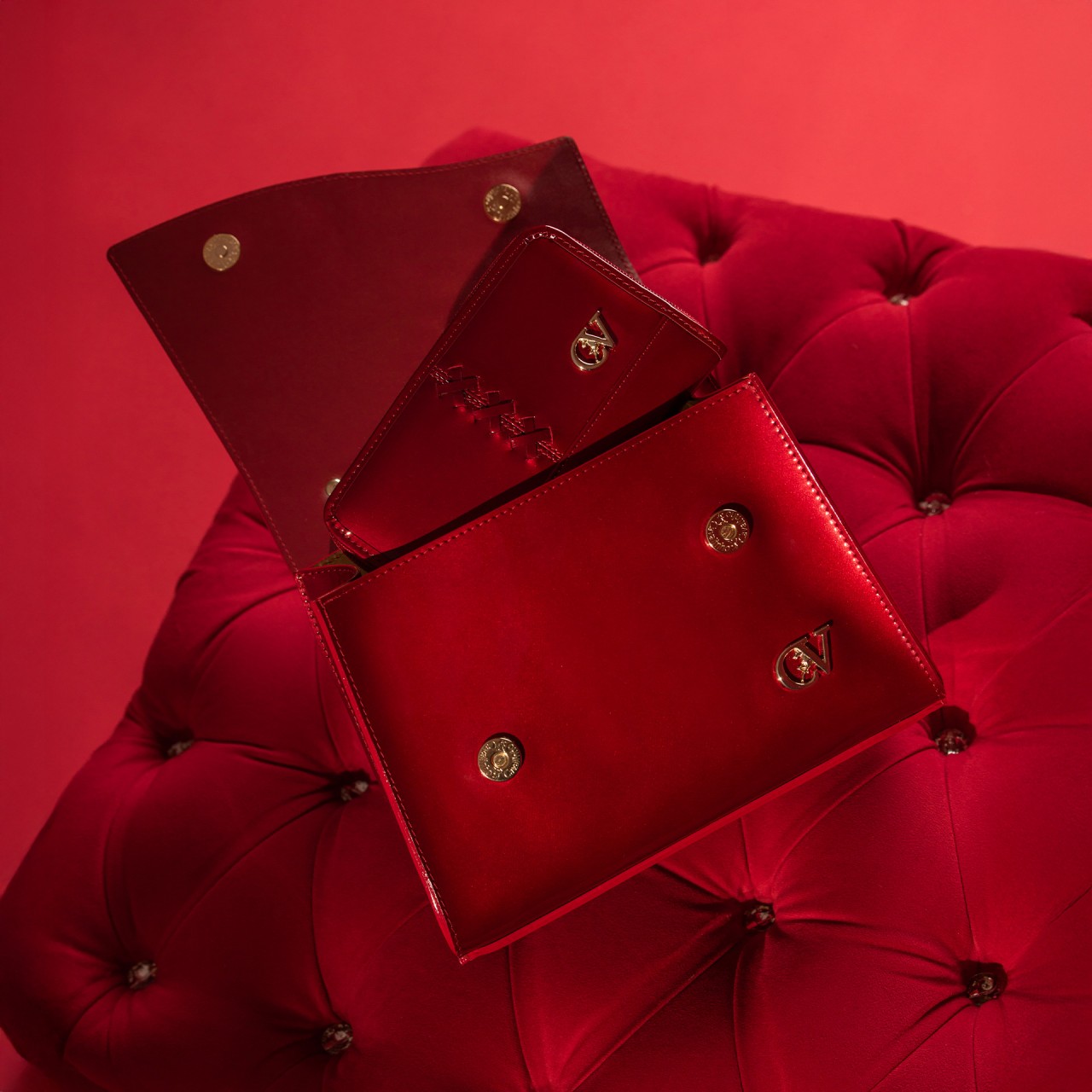 Mala de M�o Midnight Rouge