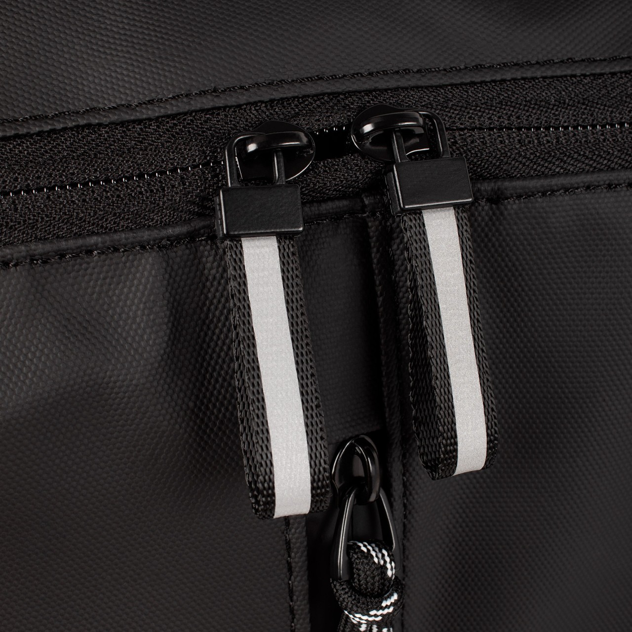 Sac � Dos Roadway