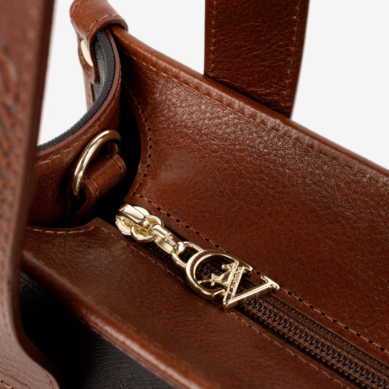 Memoris by CV Shoulder Bags