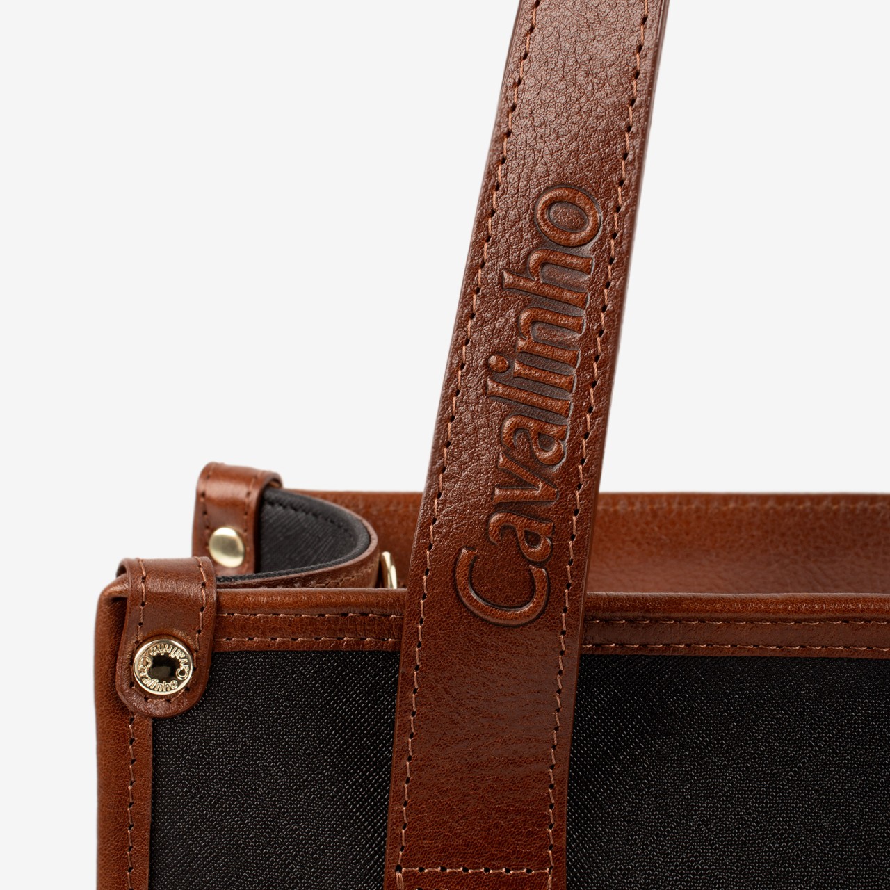 Memoris by CV Shoulder Bags